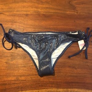 Bikini bottom